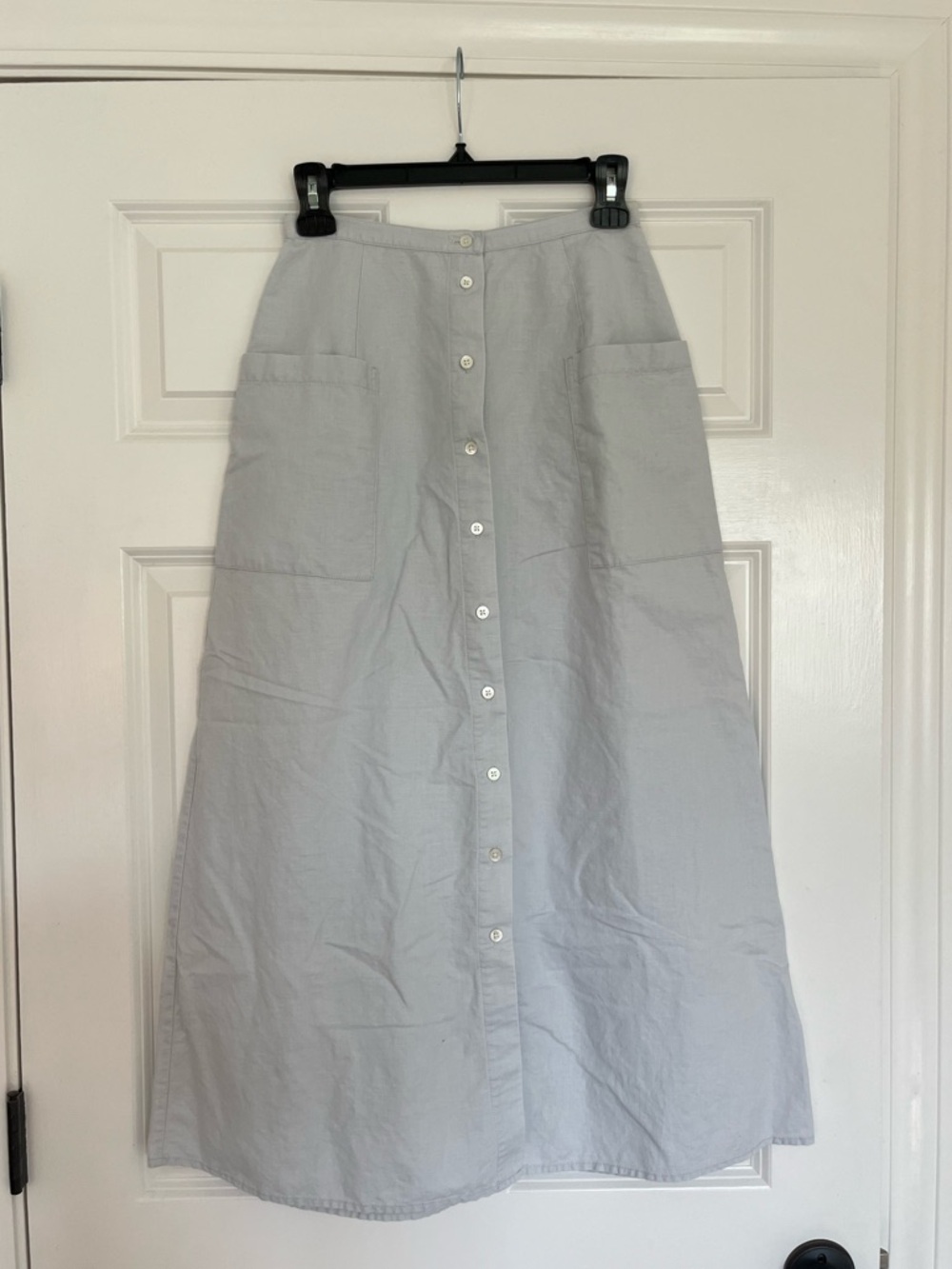 Eddie Bauer Light Blue Button-Front Midi Skirt